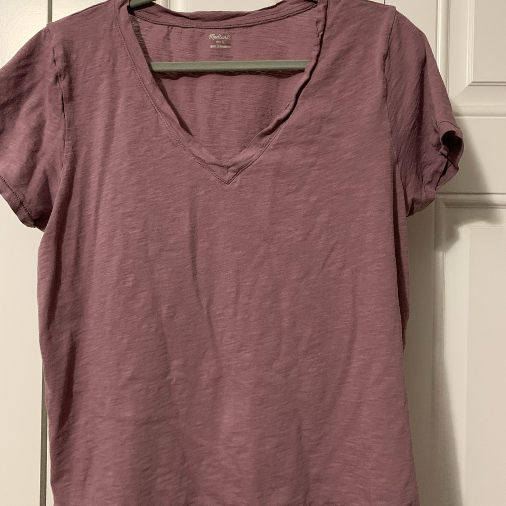 2 Madewell whisper cotton v-neck size Large one pink and one grey